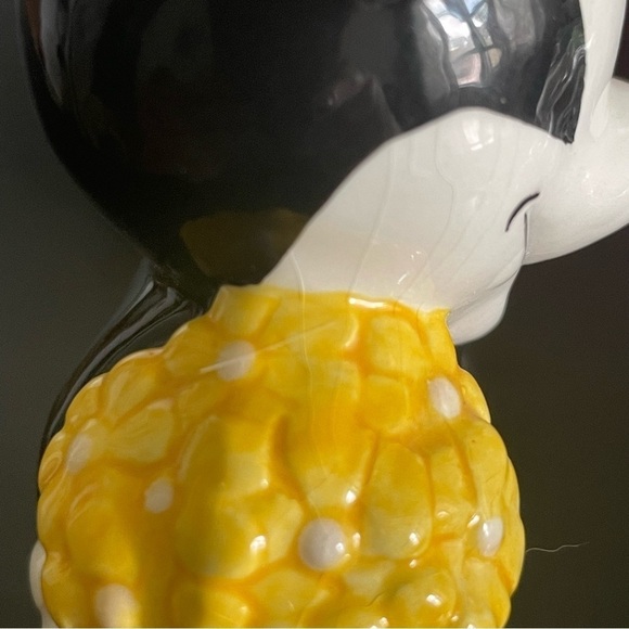 $20 SALE Vintage Mickey Minnie Mouse Salt Pepper Shaker Collectible Retro Disney - Picture 8 of 9